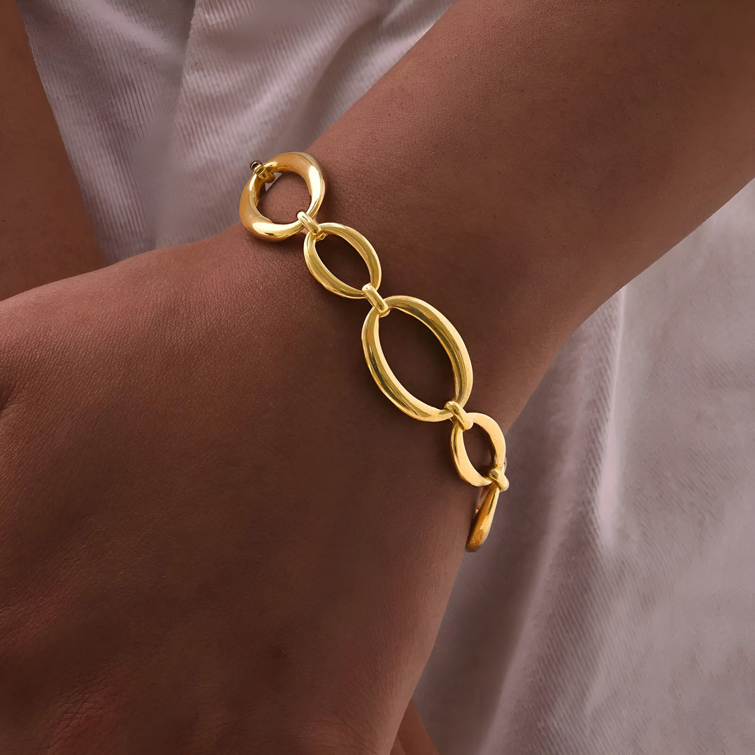Celina™ | Raffiniertes Kettenarmband