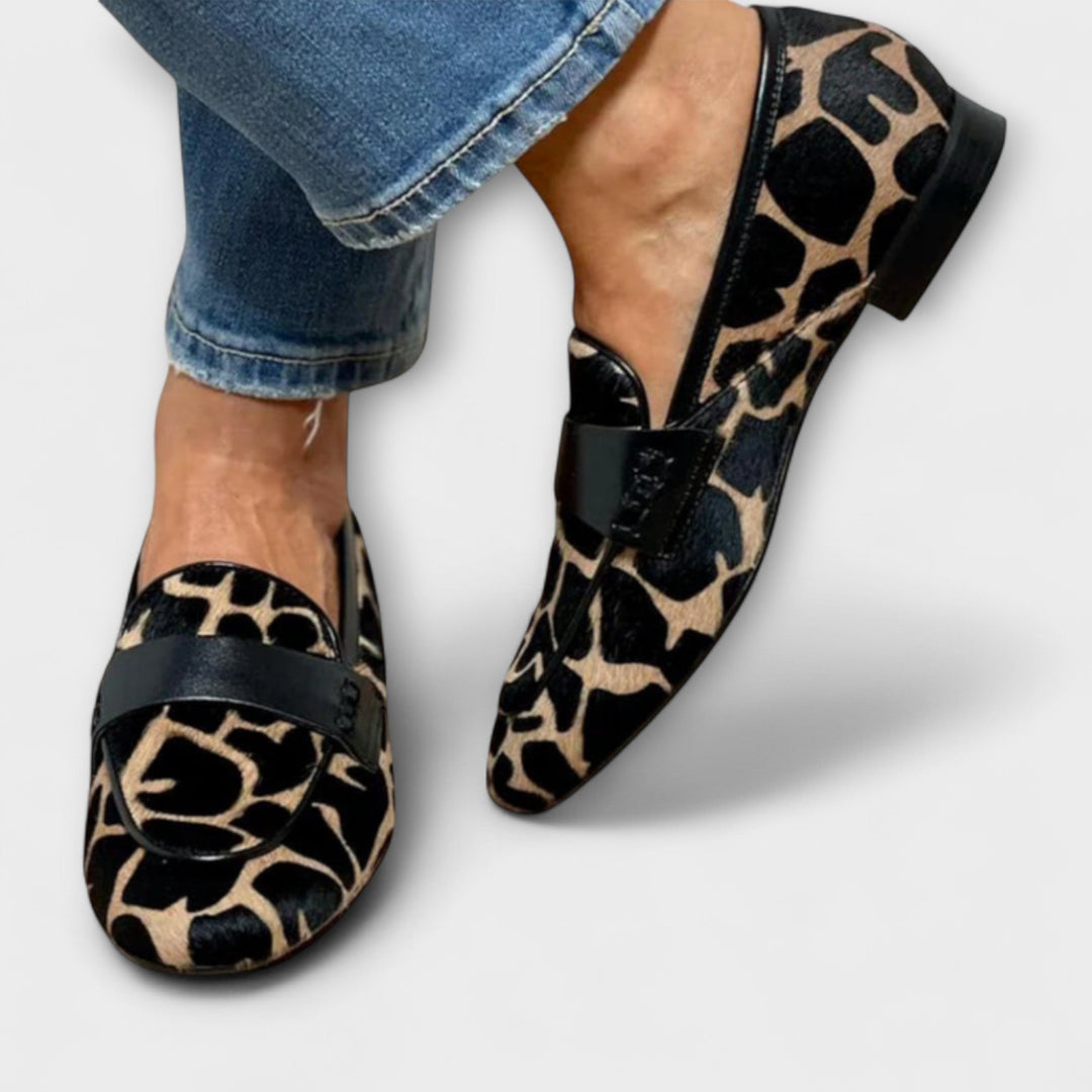Jenna™ | Handgefertigte Loafers mit Animal-Print